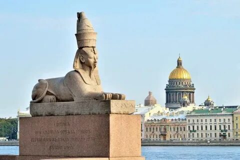 Египетская набережная