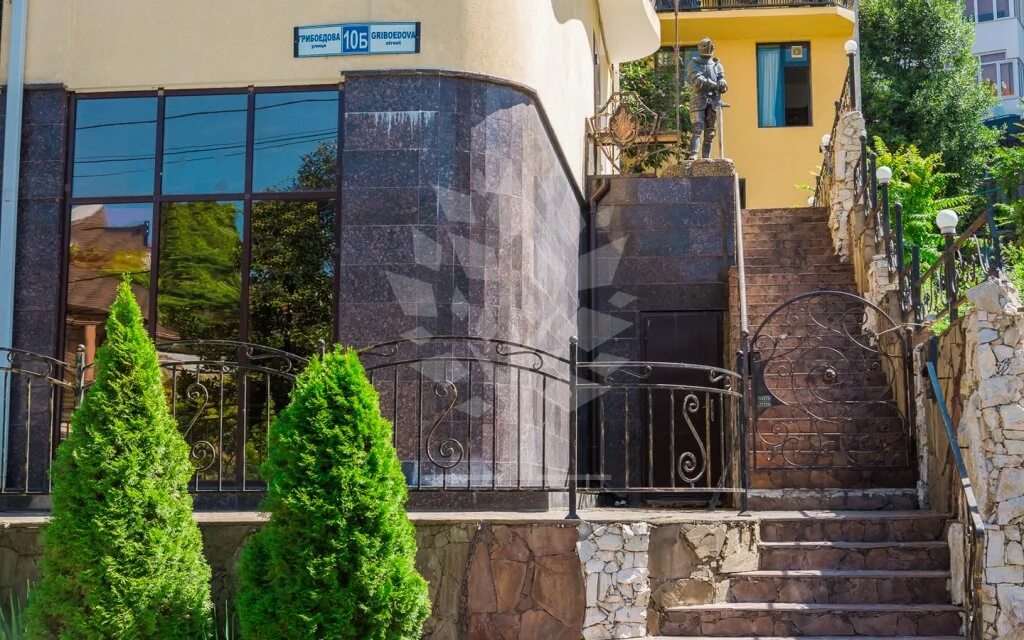 Evi holiday. Грибоедов сочи. Грибоедова 5 сочи. Сочи, улица грибоедова, 31. Грибоедов сочи.