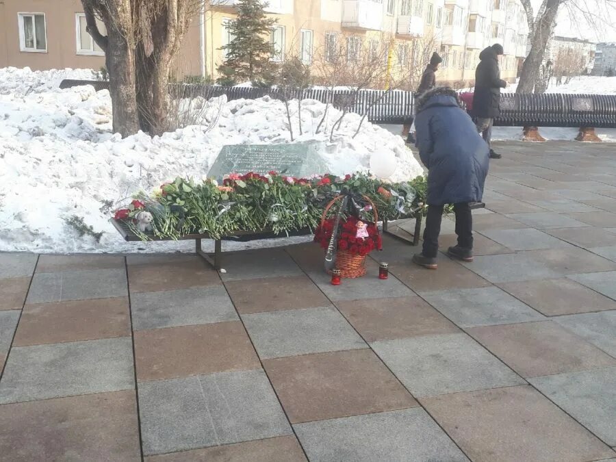 Год трагедии зимняя вишня. Зимняя вишня Кемерово 2018. Зимняя вишня Кемерово 2022. Трагедия в зимней вишне Кемерово. Зимняя вишня Кемерово 2023.