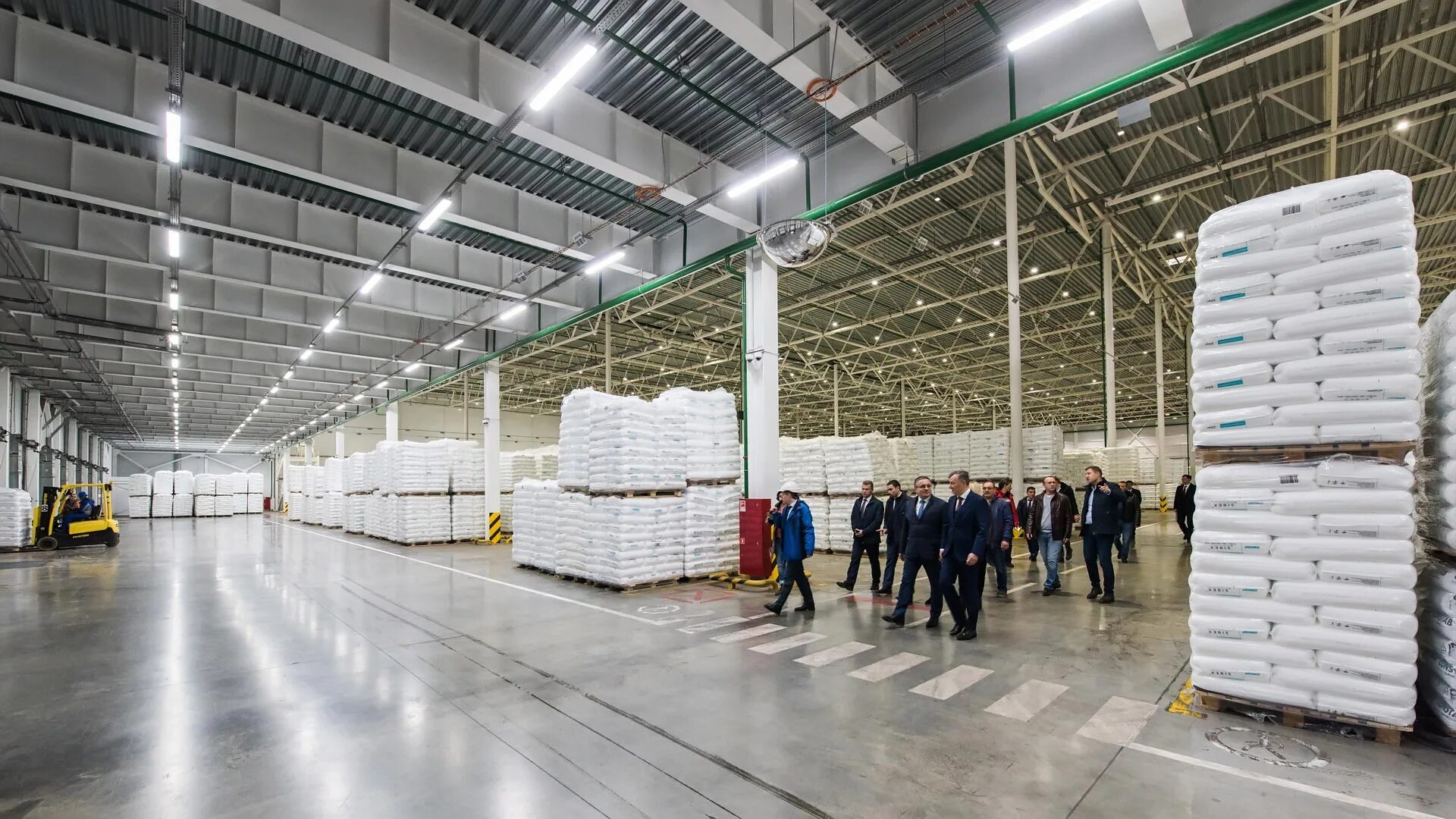 Склад проводов. 26/51n. 10530 сибур. Полимер склад. Марки полимерного сырья.