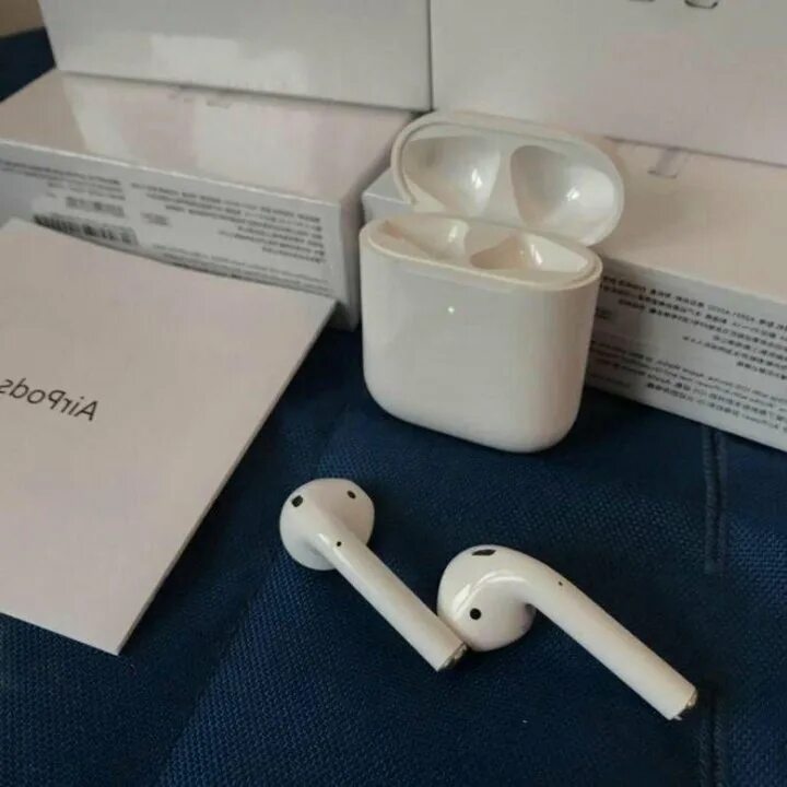 Наушник airpods спб. Аирподс 2. Earpods Pro 2. Беспроводные наушники AIRPODS 2. AIRPODS Pro 2 реплика.