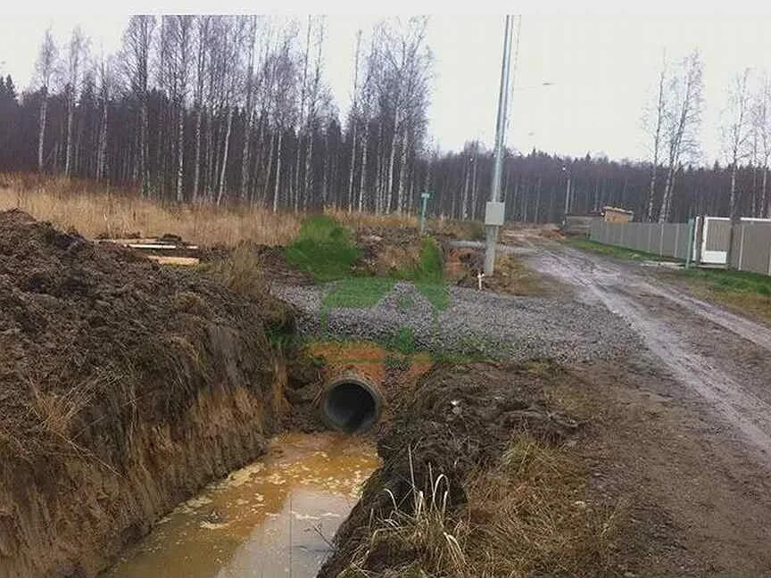 Заезд на участок. Обустройство заезда на участок. Канава дорога участок. Труба для сточной канавы. Канава дорога участок.