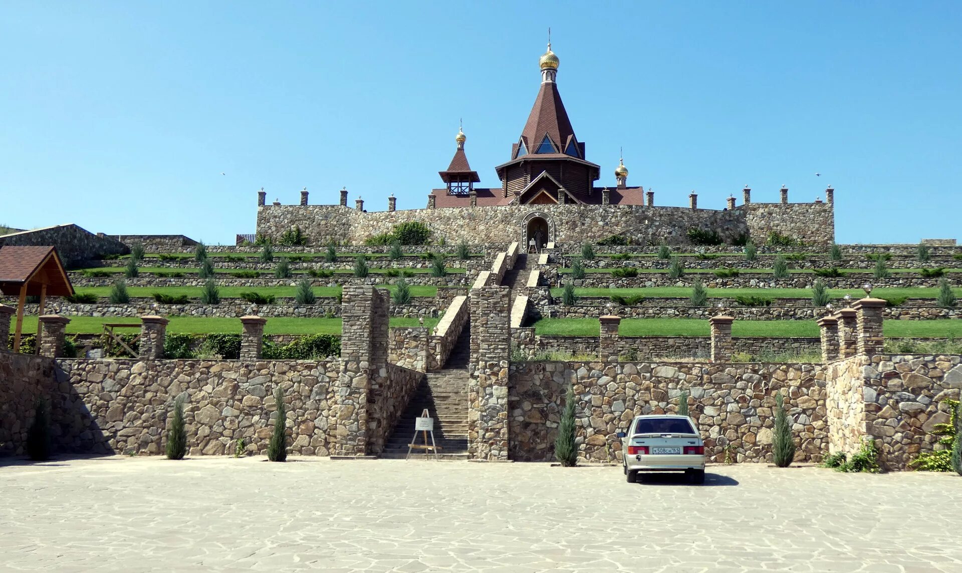 Парк лога территория. Парк Лога Каменск-Шахтинский. Лога парк Каменск Шахтинск. Парк Лога камень Шахтинск. Парк лого в Каменске-Шахтинском.