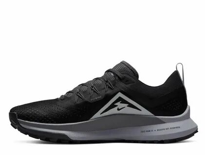 React pegasus trail 4