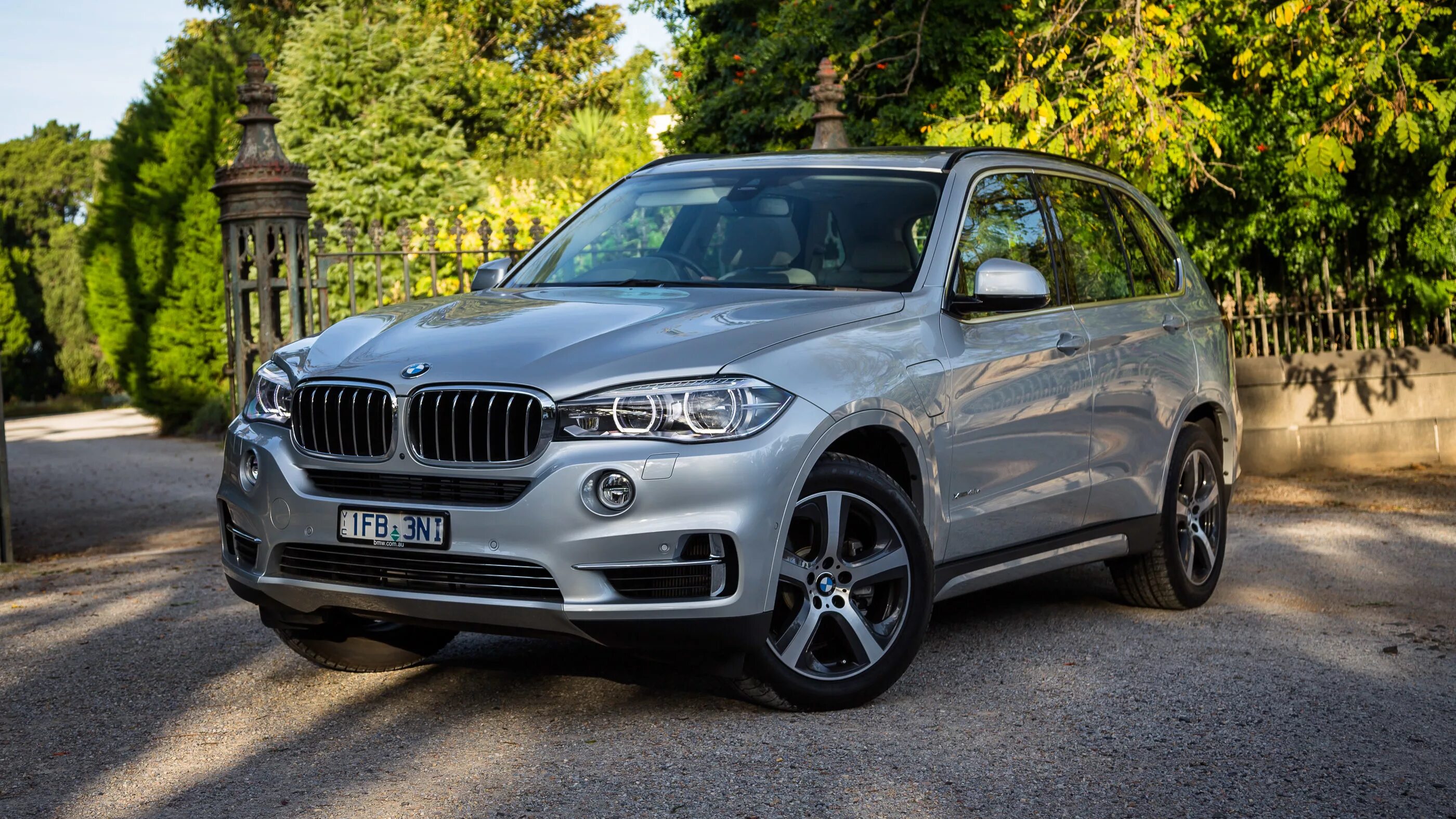 Bmw x5 2016. БМВ х5 2017. БМВ x5 2017. BMW x5m 2017.