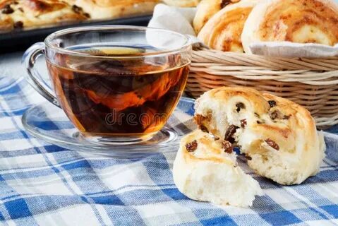 Булки с чаем