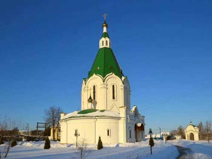 Храм преображения запрудня. Церковь преображения господня в запрудне. преображенская церковь тучково. церковь в запрудне талдомского района.