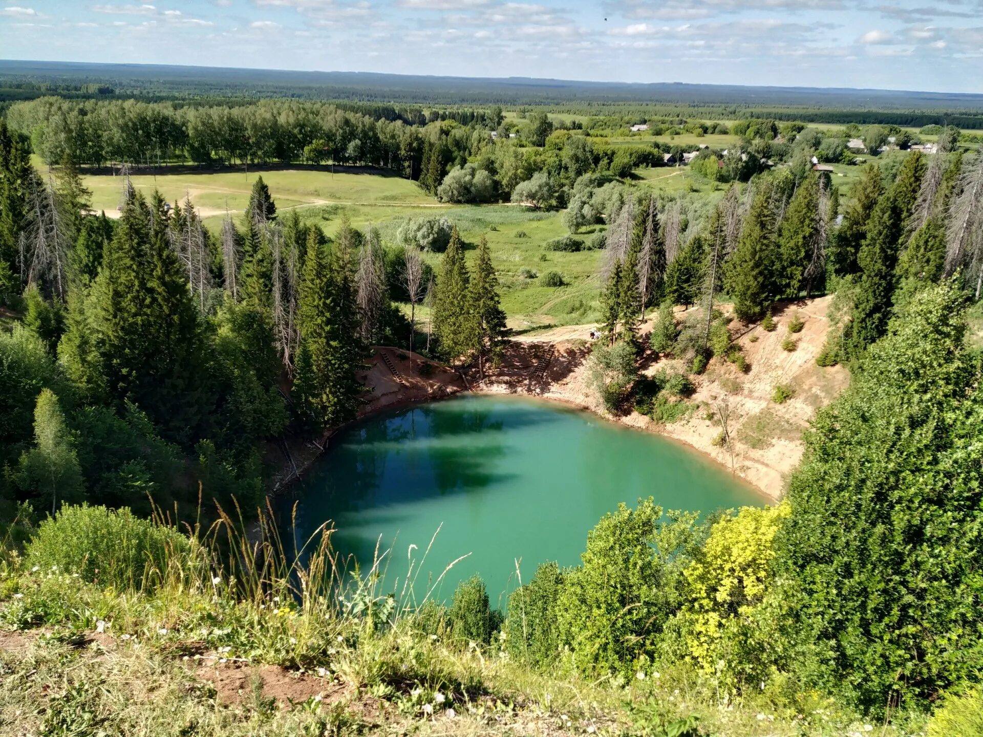 Озера республики марий эл. Морской глаз Марий Эл Легенда. Йошкар-Ола озеро морской глаз. Морской глаз Йошкар Ола. Озеро морской глаз Легенда.