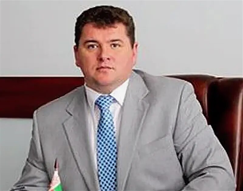 Амкодор пинск. Пинский. Пинской сергей владимирович. Директор 1 школы пинск. Ястребов дмитрий менеджер ресторана.