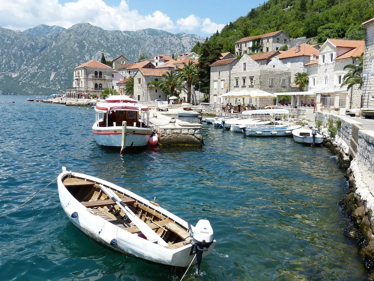 Страны на берегу моря