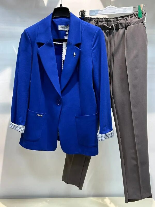 инсити чёрный пиджачок. оранжевый пиджак женский. пиджак женский длинный двухцветный. пиджаки 42 размера. пиджаки 42 размера.