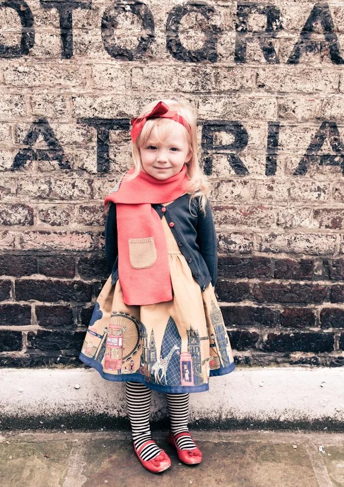 Poppy playtime 2 кукла. Маки имя. Поппи. Поппи герой. Заставка модницы и модники дети.