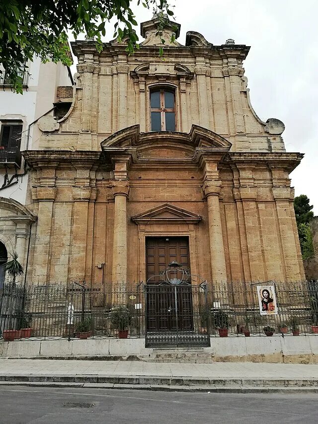 Храмы в палермо. San giuseppe. Сан джузеппе везувиано италия. Церковь сан джузеппе. Сан джузеппе.