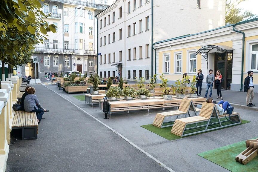 Пеший двор. Благоустройство санкт-петербурга. общественные пространства санкт-петербурга. общественное пространство во дворе. благоустроенные дворы петербурга.