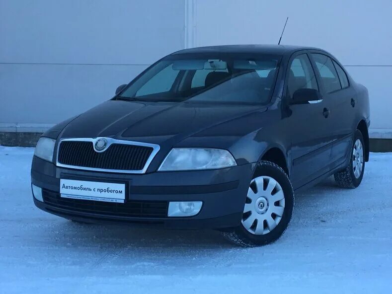 Омск купить шкоду. Skoda Octavia 1.4 МТ, 2008 чёрный. Skoda Octavia a5 серая.