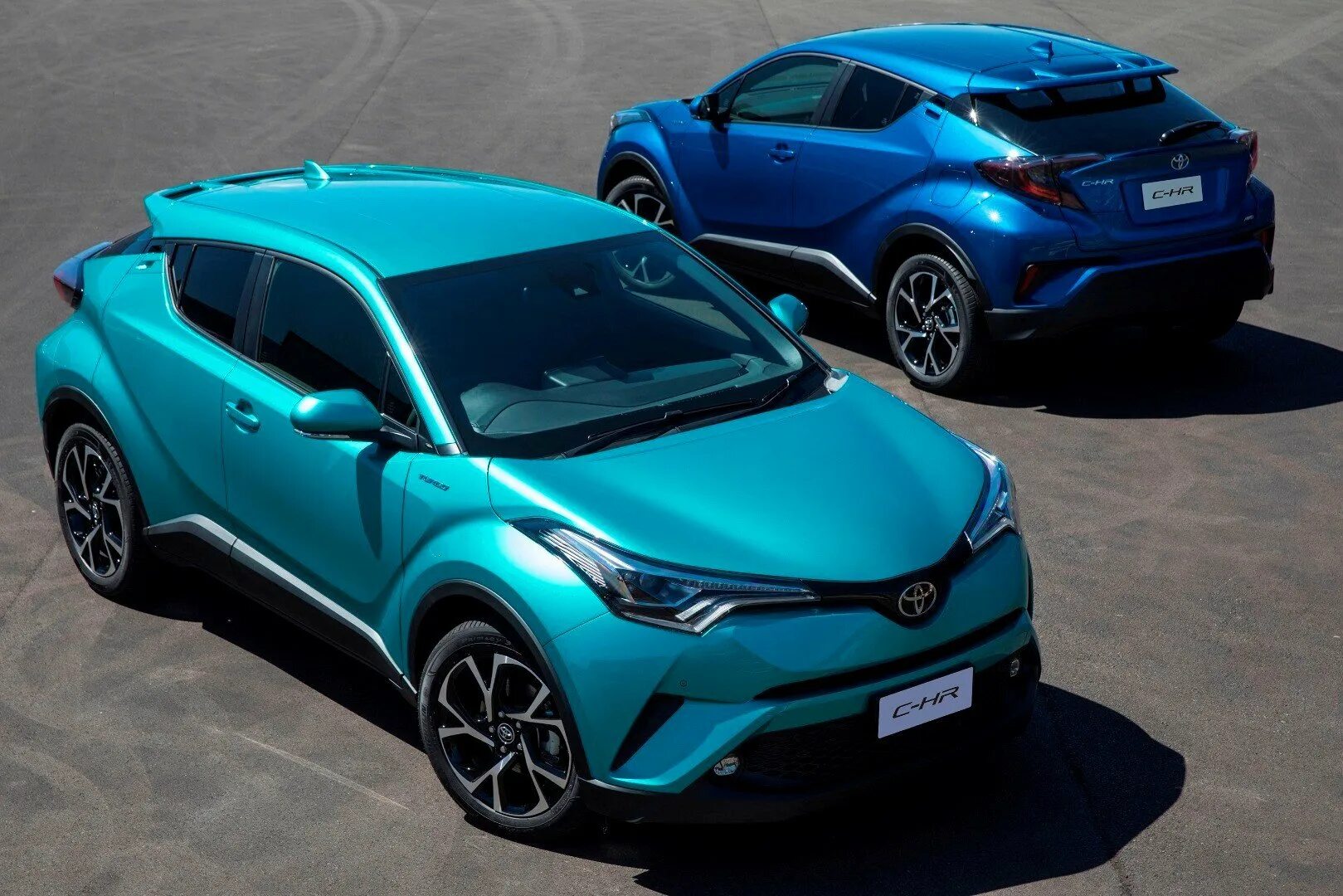 Тойота СНР 2021. Toyota Ch-r 2016. Toyota Ch-r 2019. Тойота Chr бирюзовая. Купить toyota hr