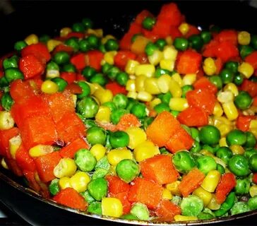 Вкусно приготовить замороженные овощи на сковороде
