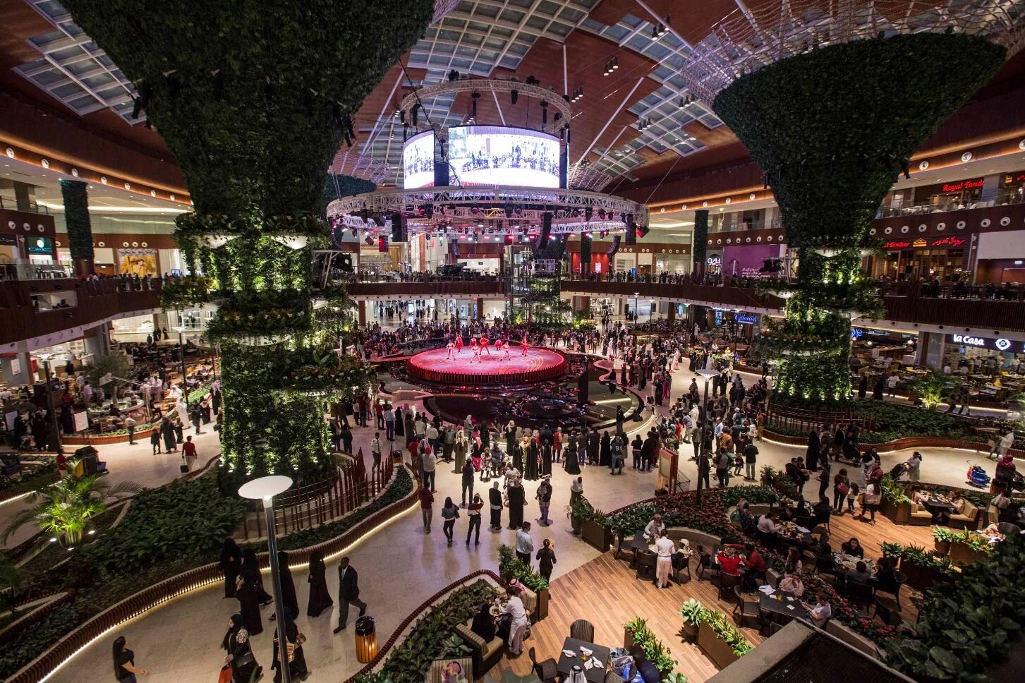 дубай молл самый большой в мире торговый центр. дубай молл в дубае. Dubai mall дубай. самый большой торговый центр в мире dubai mall. тц в дубае дубай молл.