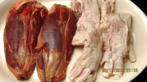 Опыт с сосудами и кусочками гнилого мяса
