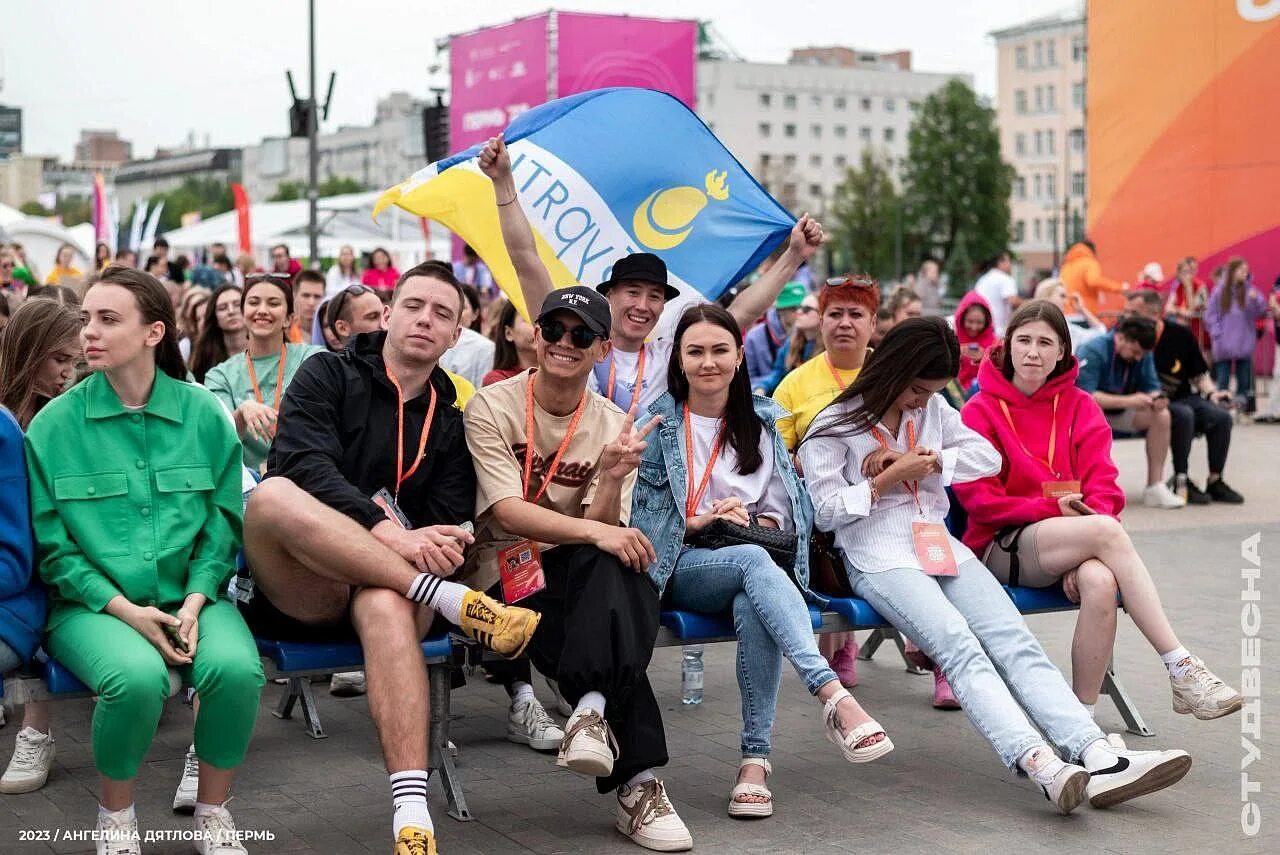 Молодежь бурятии. Молодежь бурятии