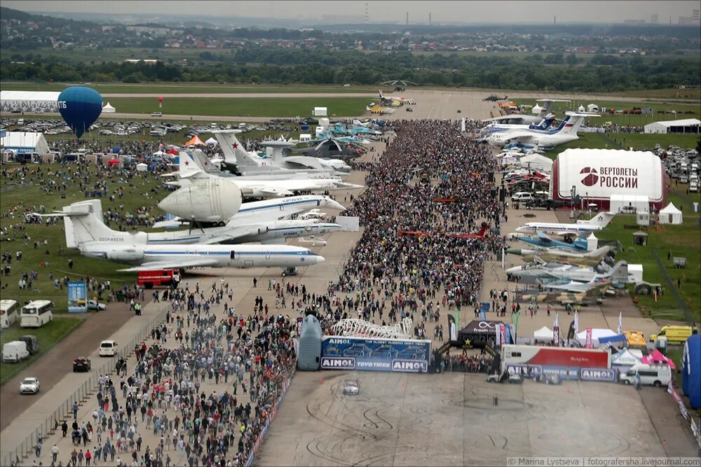 Макс 2017. Авиашоу Макс. Макс выставка самолетов. Макс 2017 год