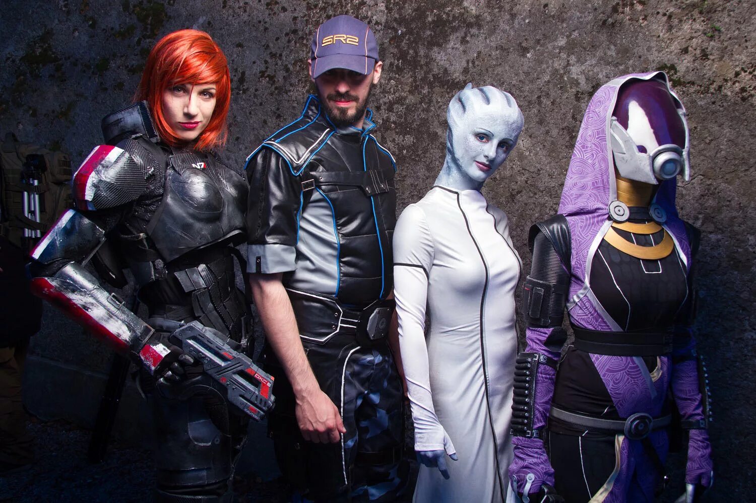 Mass effect 2 на русском. Масс эффект косплей. лиара косплей. шепард косплей. миранда косплей mass effect.