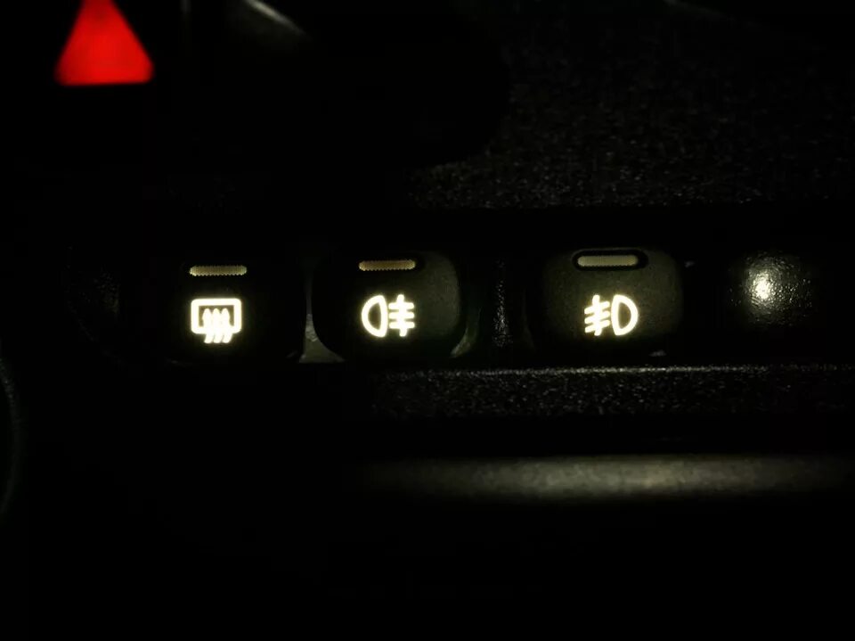 Кнопки нива 21213 с подсветкой на ваз 2107. Подсветка отопителя нива 21213. Кнопки ваз 21214. Кнопки 21214. Нива 21214 кнопки на панели.