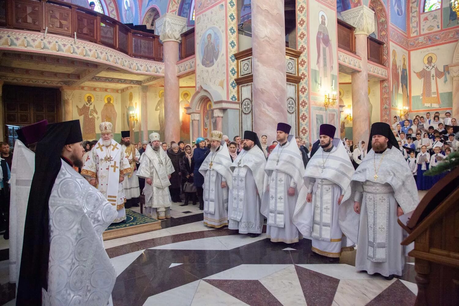 служба в софийском соборе самара