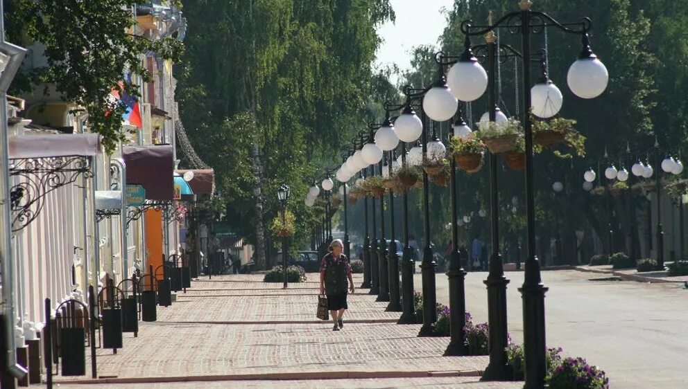 Елабуга благоустройство. Елабуга улица марджани 28. Цветы елабуга. Благоустройство дворов 2021 дзержинск. Благоустройство елабуга директор.