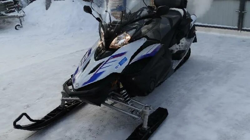 авито снегоходы бу салехарде. авито снегоходы бу салехарде. снегоход брп тундра. снегоходы области. снегоход ямаха профессионал 1 черный-мат.