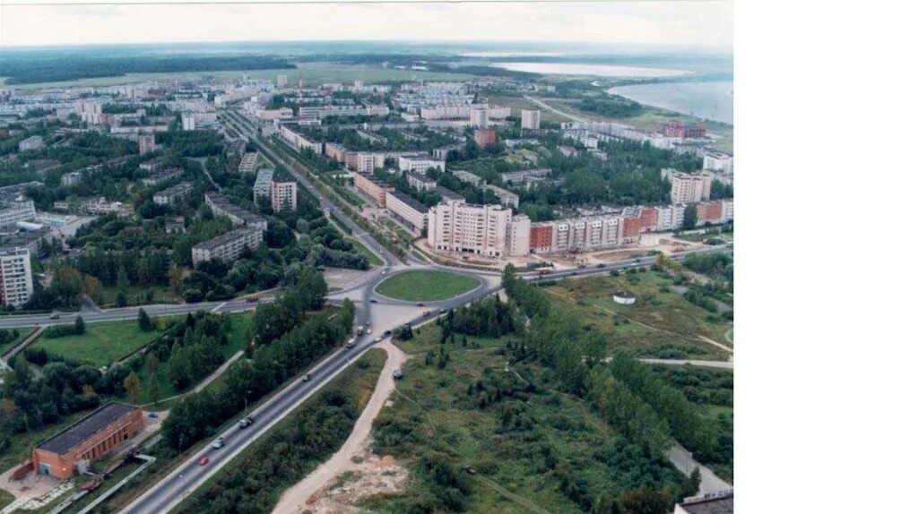 Поселок сланцы ленинградская область. Кириши ленинградская. Население италии диаграмма. Кириши центр города. Сланцы город в ленинградской.