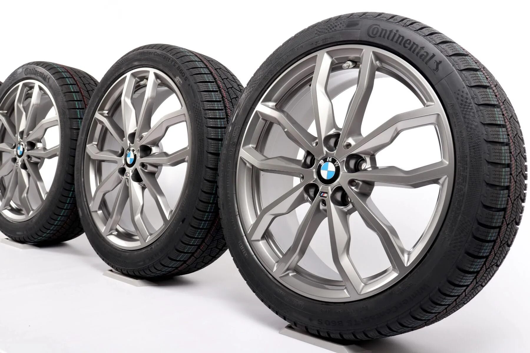 Диски BMW x1 f48 r18. Диск BMW r18 оригинал. Диски на БМВ х1 f48 18 радиус. 225 55 R18 БМВ х1. Купить летнюю резину на бмв