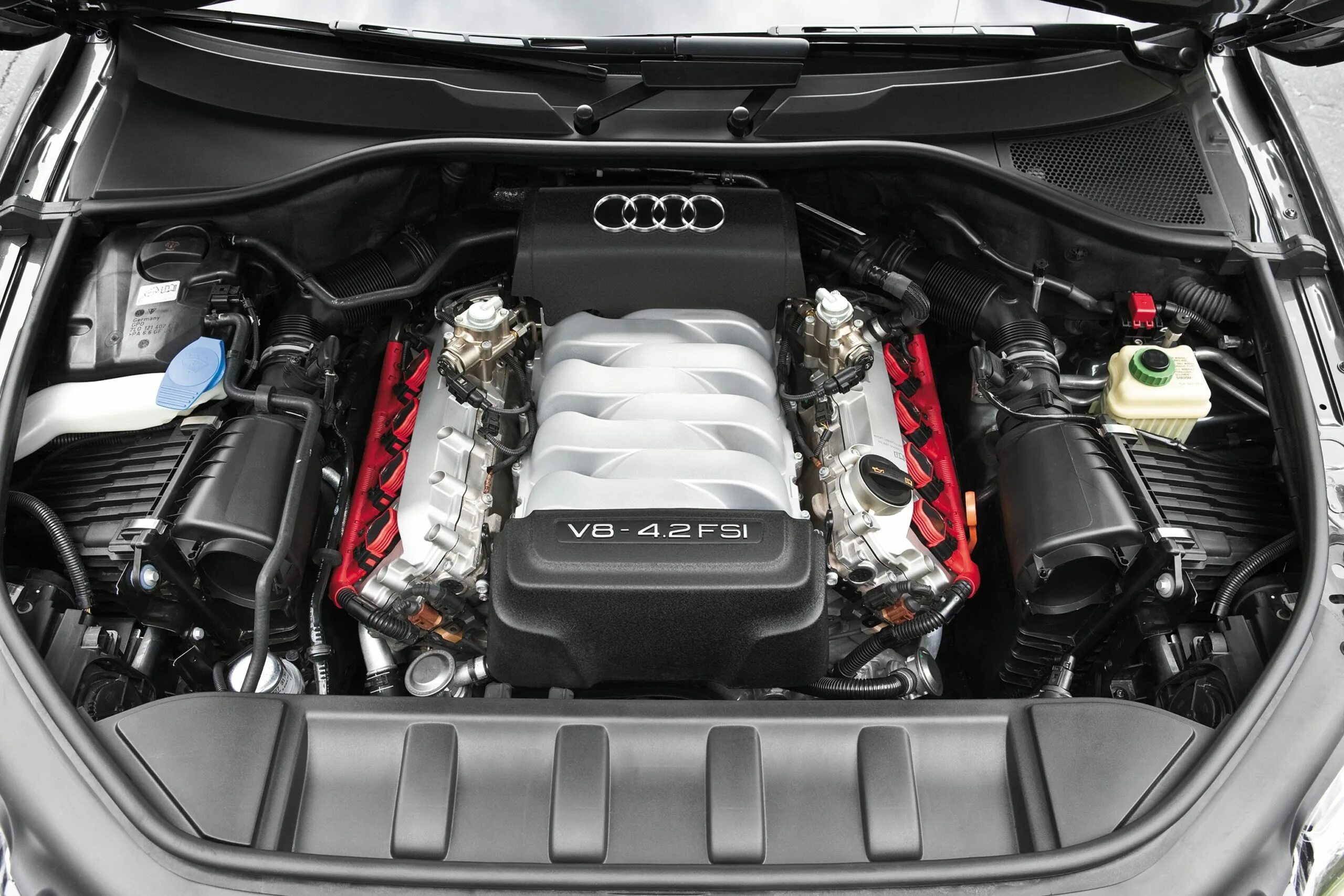 Двигатель ауди 4. Audi q7 4.2 fsi. двигатель ауди 4.2 fsi. audi bar 4.2. audi q7 4.2 engine.