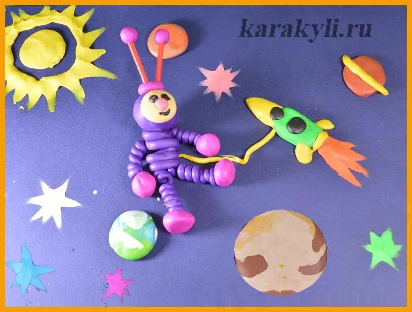 Ракета из фоамирана ко дню космонавтики