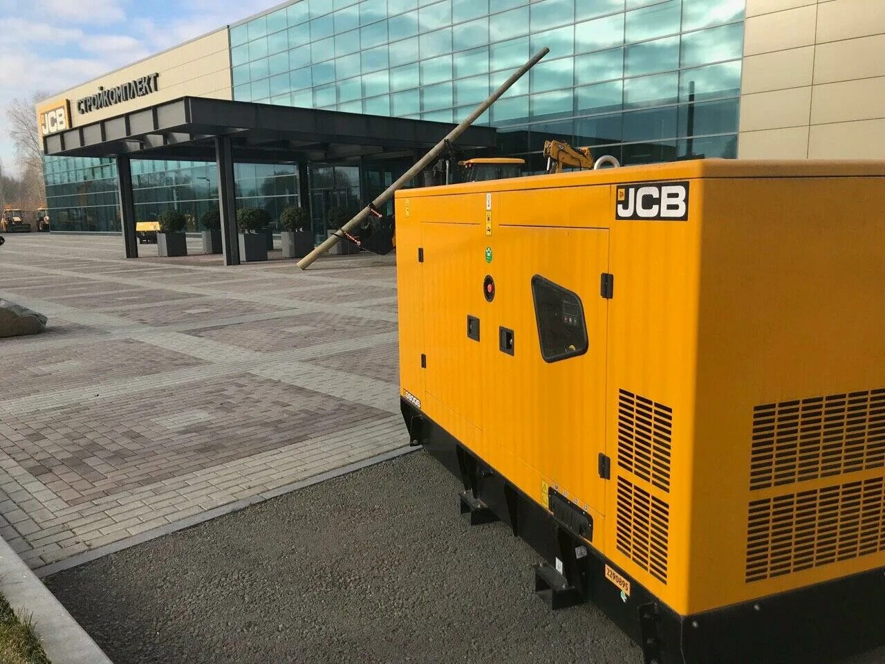 Дизельные электростанции jcb. Дизель-Генератор JCB g90qs. Генератор JCB g90qx. Дизельный Генератор JCB-g275qx. JCB Генератор g336.