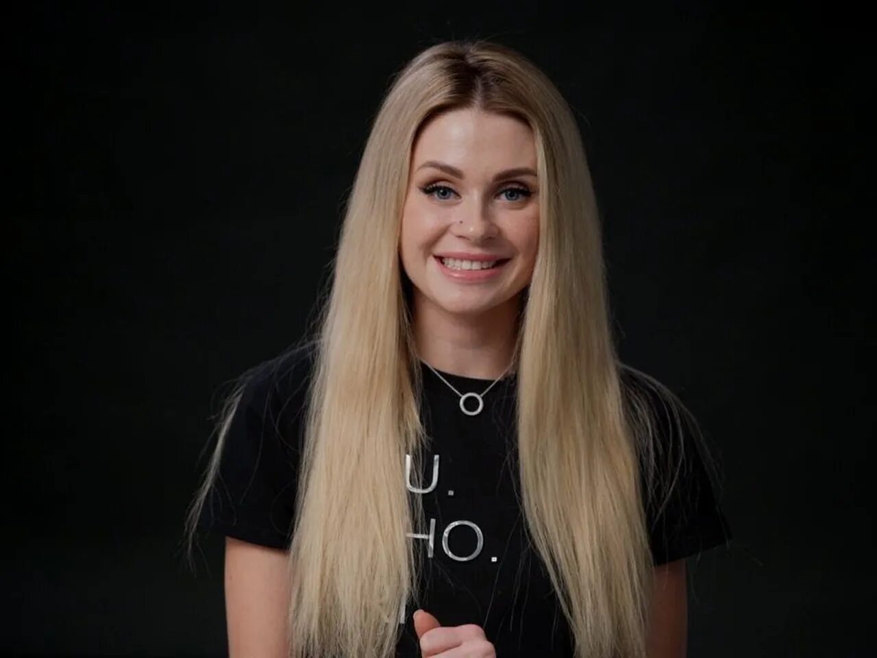 Блоггер helen муж. Helen instagram. Лена тэ. Helen instagram. Helen instagram.