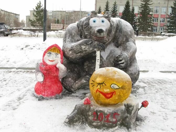 Конкурс снежных королев. П. Зима в карсуне 2018 года. Апатиты снежные фигуры. Когда в кохме зимние каникулы.
