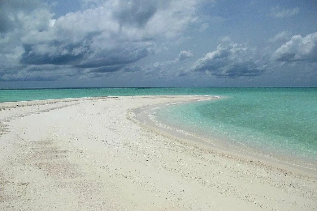 Атолл Фелидху. Тинаду остров Мальдивы. Атолл Вааву. Пляжи Вааву Атолл. Ваав
