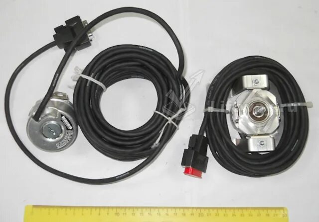 Энкодер лебедки. Энкодер 10v…30v ecn 413 512 16s15-1r aaa633v1 heidenhain. абсолютный энкодер с инкрементальной дорожкой heidenhain ecn 413 2048 16s15-cl. энкодер ecn413 2048 с кабелем для лебедки schindler pms420 фото. ecn 113 2048 03s17-58.
