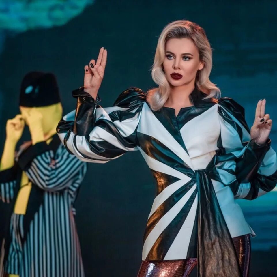 Постер масс эффект 4. Ma new. Rosebud al логотип. Enigma alive vol. Гейнер в капсулах mass 100 (50 капсул).