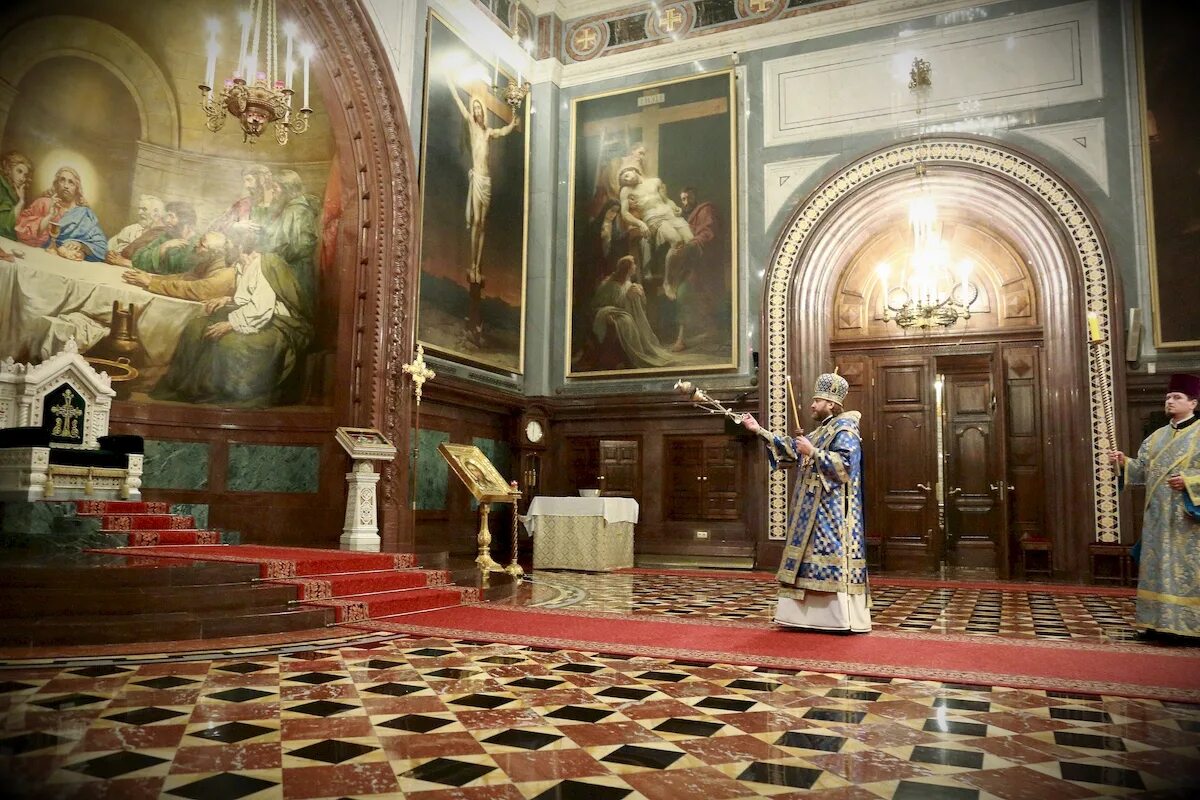 Прямая трансляция из храма спасителя. Кафедральный собор храма христа спасителя москва внутри. Прямой эфир храм христа спасителя. Фото церковь христа спасителя троица в твери в хорошем качестве. Прямая трансляция службы из храма.