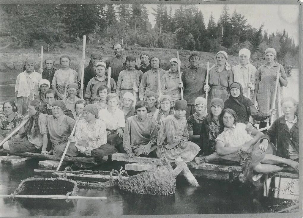 Тасеево Красноярский край. Артель Плотников 19 век. Село Тасеево Красноярский край. Артель участники