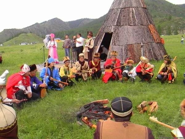 Коренные жители Республики Алтай Тубалары. Алтайцы тоонжан. Алтайцы традиции и обычаи. Этнический туризм.