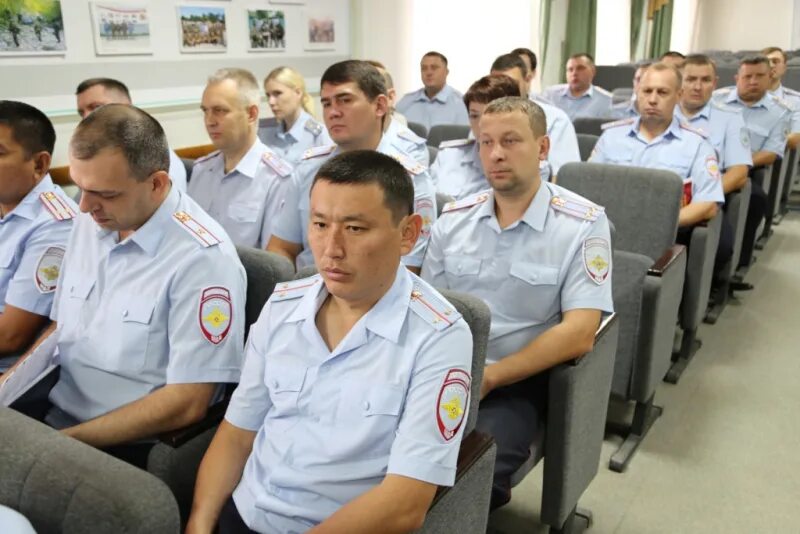 Полиция горно алтайск. МВД по Республике Алтай. Министр внутренних дел горный Алтай Волгоград. Министерство МВД по Республике Алтай. МВД по Республике Алтай фото.