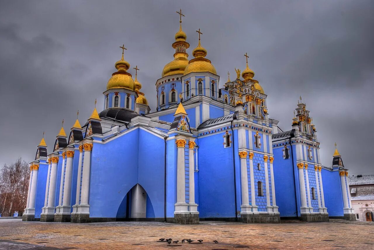 Великие православные храмы. Свято-Михайловский Златоверхий монастырь в Киеве.