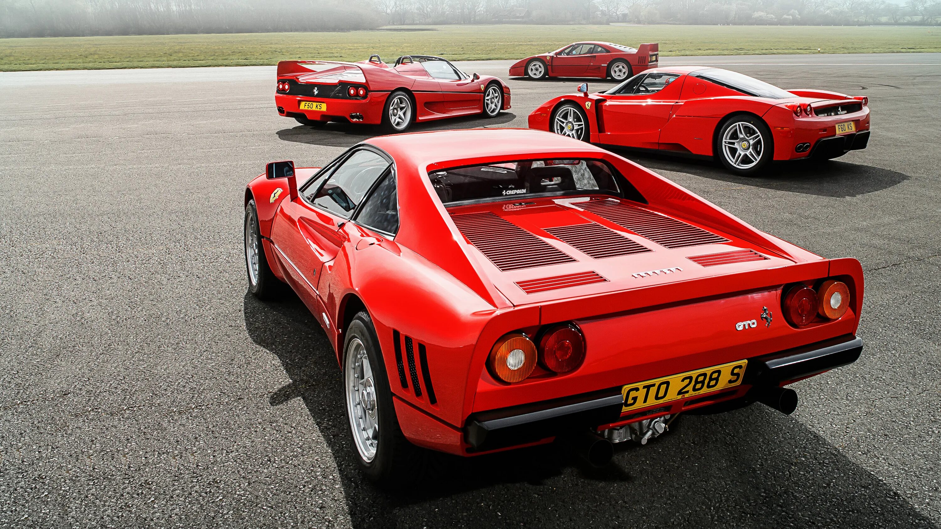 Ferrari 288 gto. Феррари 288 GTO. Ferrari f40 Enzo. Ferrari f40 Turbo. Феррари 288 ГТО.