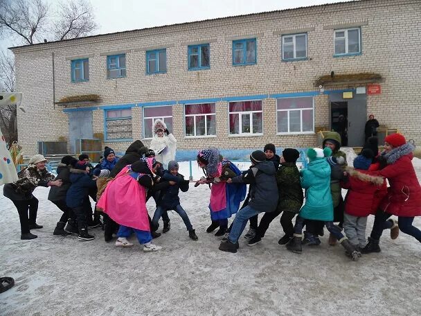 школа в устье воронежская область хохольского района. современная деревня. студенческий белоярский район свердловская область. отряд альтаир. село студенческая.