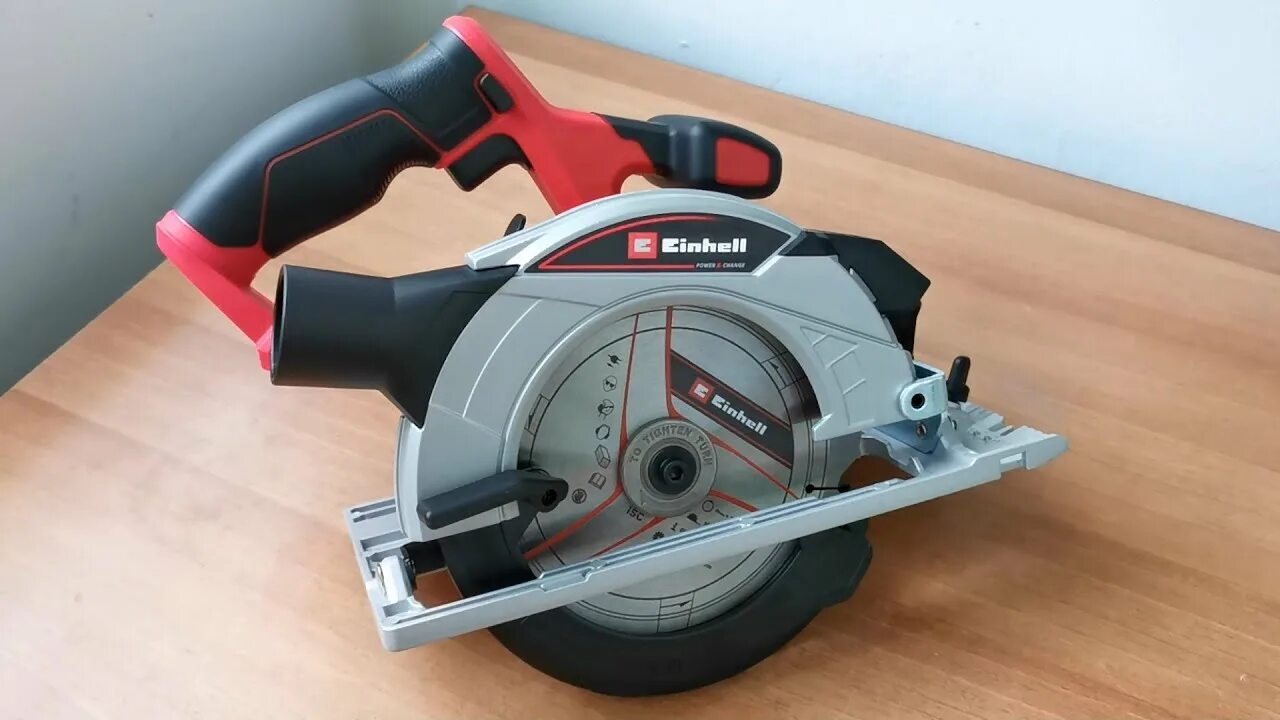Einhell te cs 18 165. Einhell te-ps 165. торцовочная пила einhell. пилы соло. повреждения корпуса пилы соло.