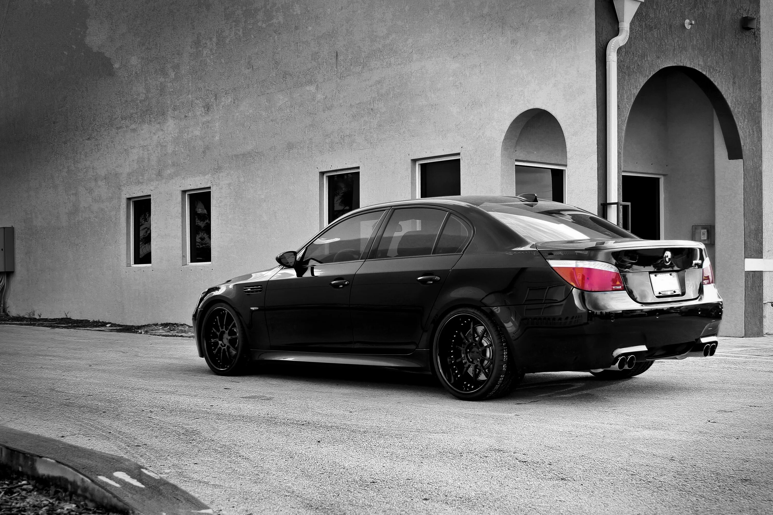 Е60 4 4. BMW m5 e60 Black. БМВ м5 е60. БМВ m5 e60 черная. BMW 5 e60 Black Tuning.