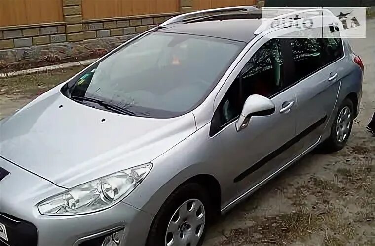 File:Peugeot 308 SW front 20100724.jpg - Wikimedia Commons